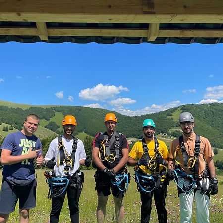Honey Valley Bjelasnica Bed & Breakfast エクステリア 写真