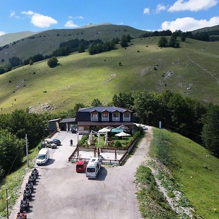 Honey Valley Bjelasnica Bed & Breakfast エクステリア 写真