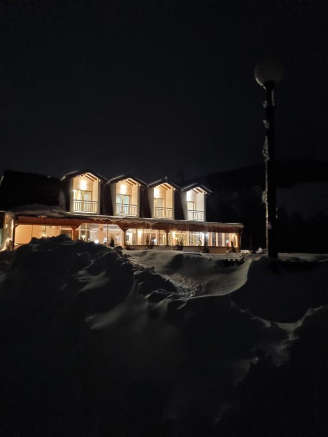 Honey Valley Bjelasnica Bed & Breakfast エクステリア 写真