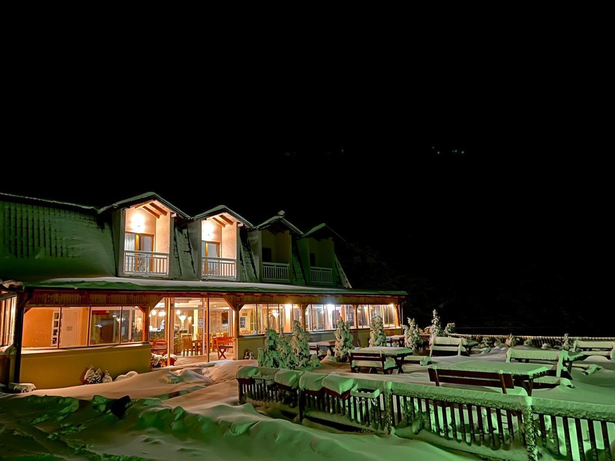 Honey Valley Bjelasnica Bed & Breakfast エクステリア 写真